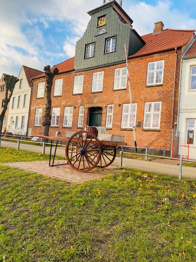 Gasthaus Hafenblick Теннінг Екстер'єр фото